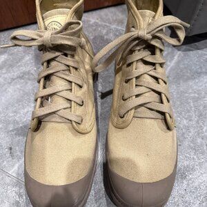 Palladium Combat Boots Mens Size 10.5 Beige Canvas Lace Up Lug Sole Ankle